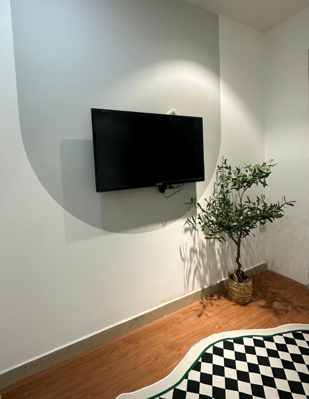 Luxe Paradise Residence 51 Ton Duc Thang Ανόι Εξωτερικό φωτογραφία